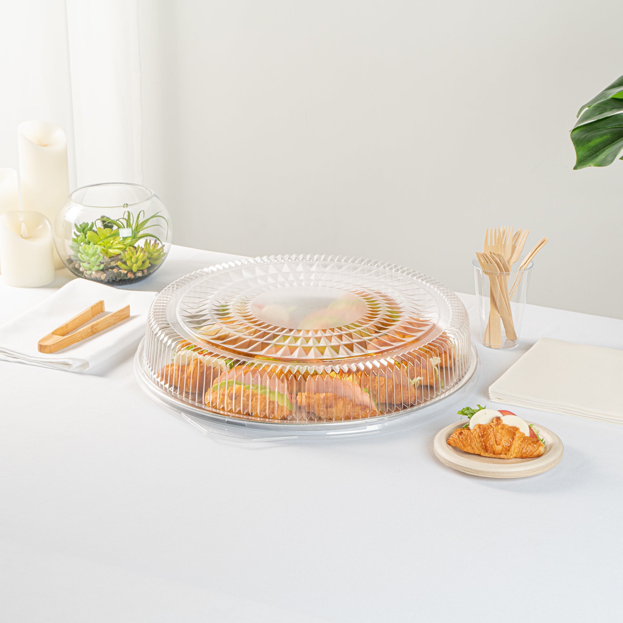 Foil Lux Round Clear Plastic Dome Lid - Fits 18" Catering Tray - 20 count box