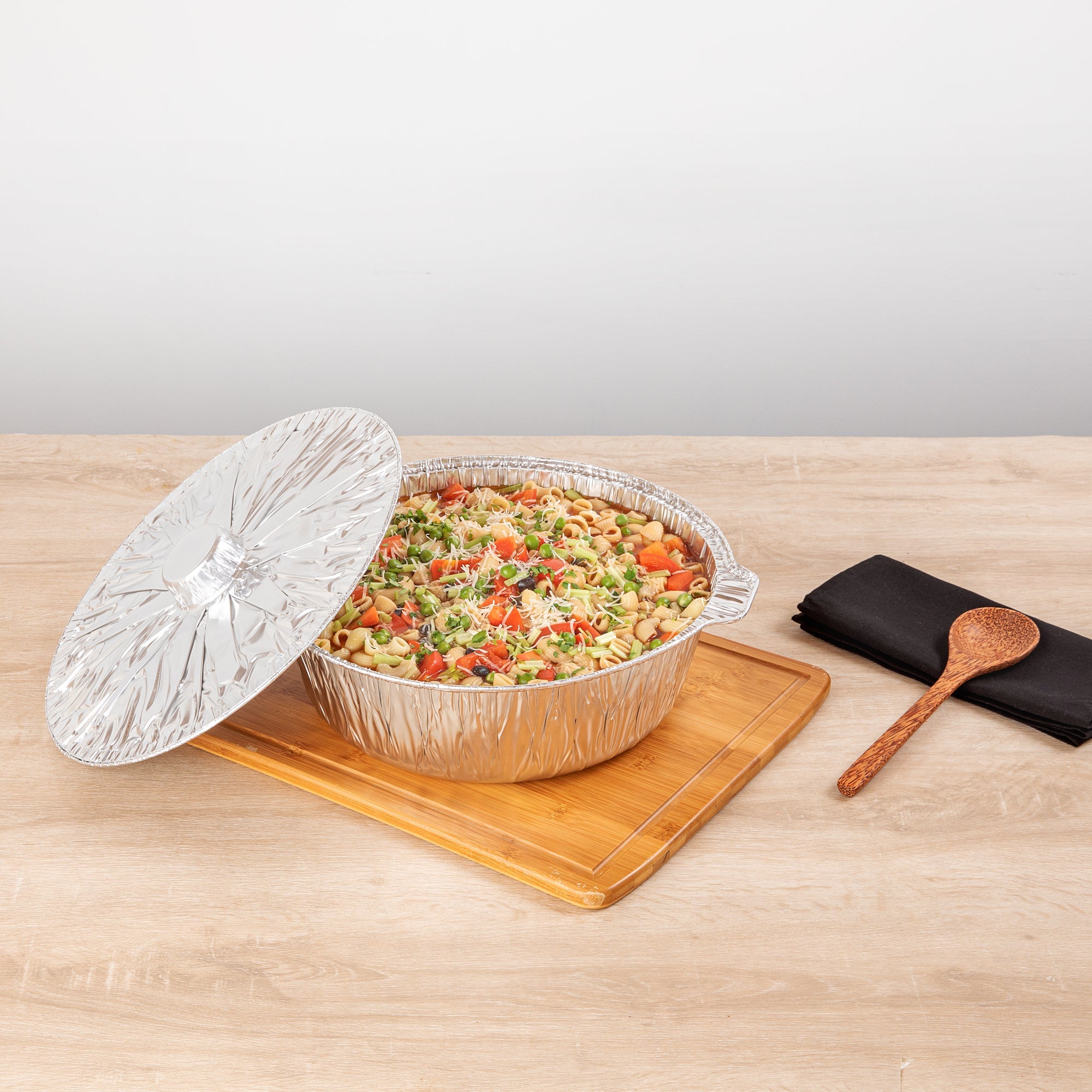 Foil Lux 8 qt Aluminum Foil Pot - with Lid - 15 1/4" x 14" x 4 3/4" - 50 count box