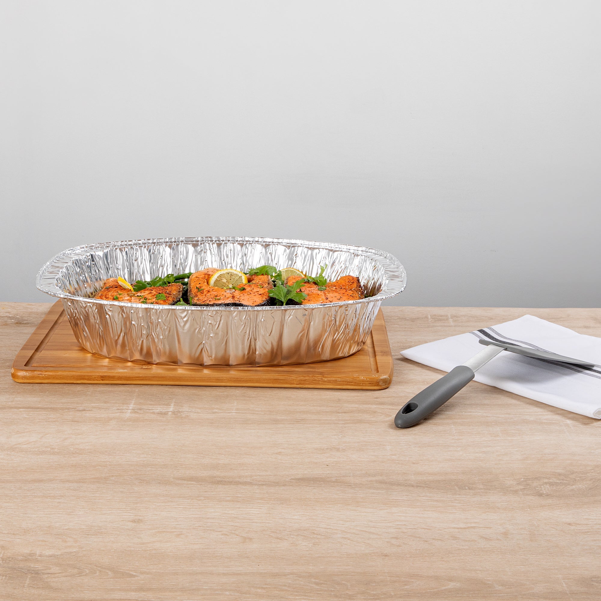Foil Lux Oval Aluminum Foil Roast Pan - 18" x 14 1/4" x 3 1/4" - 10 count box