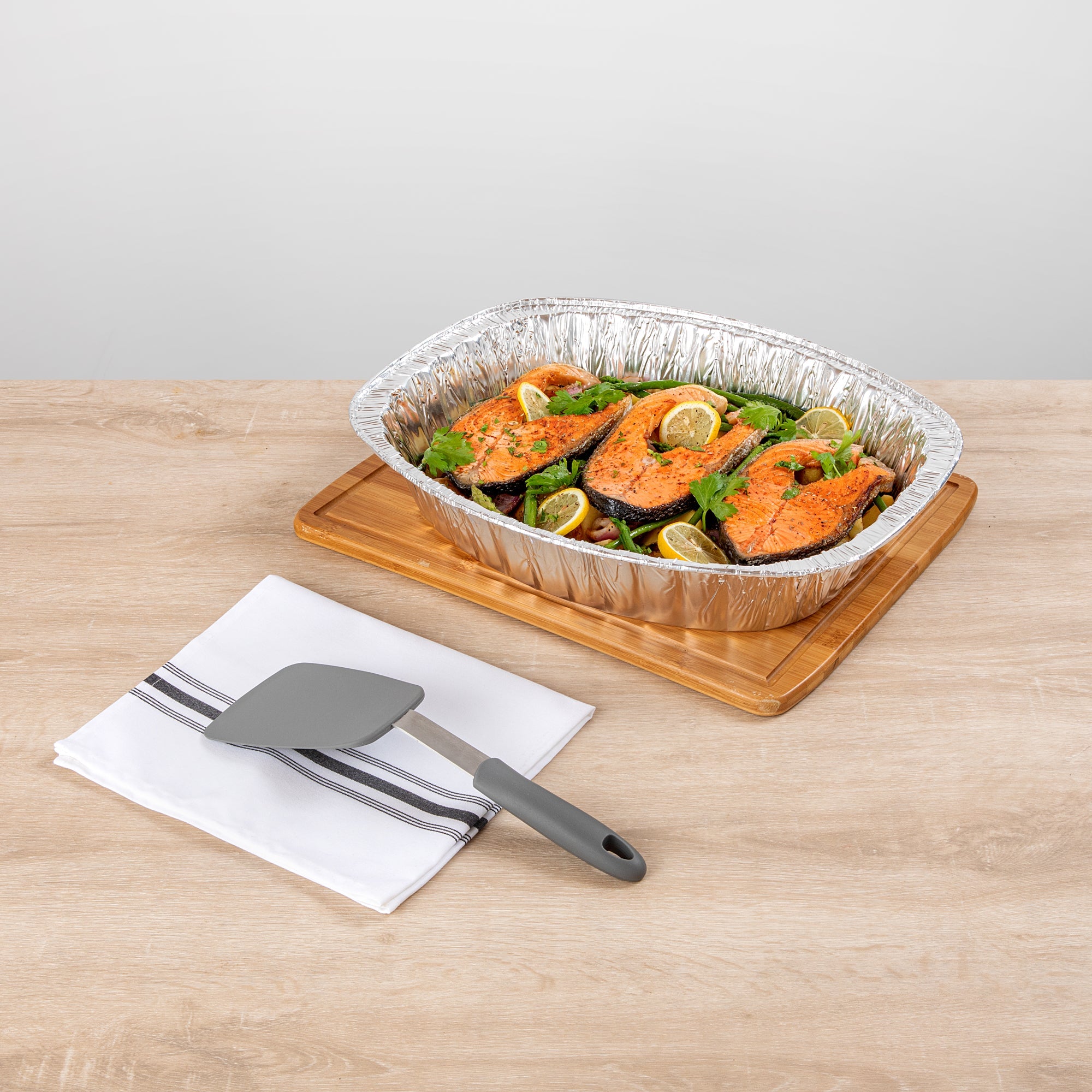 Foil Lux Oval Aluminum Foil Roast Pan - 18" x 14 1/4" x 3 1/4" - 50 count box
