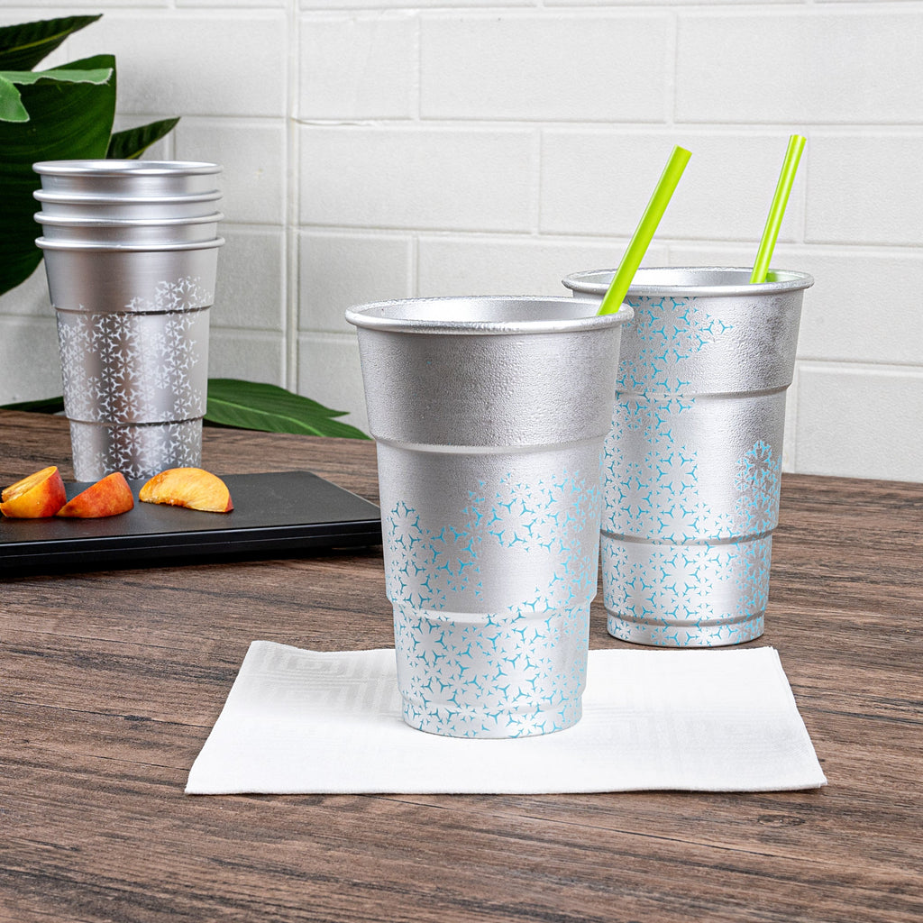 Saving Nature 20 oz Aluminum Color Changing Drinking Cup - 3 1/2'' x 3 1/2'' x 5 1/2'' - 48 count box