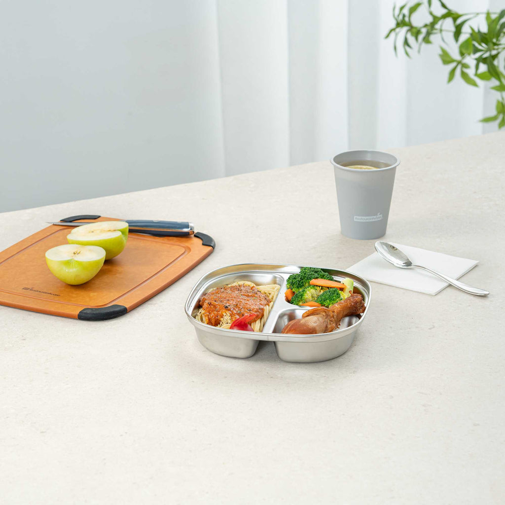 Met Lux Ambidextrous Square Stainless Steel Tray - 3 Compartments - 7 3/4" x 7 3/4" x 1 3/4" - 20 count box