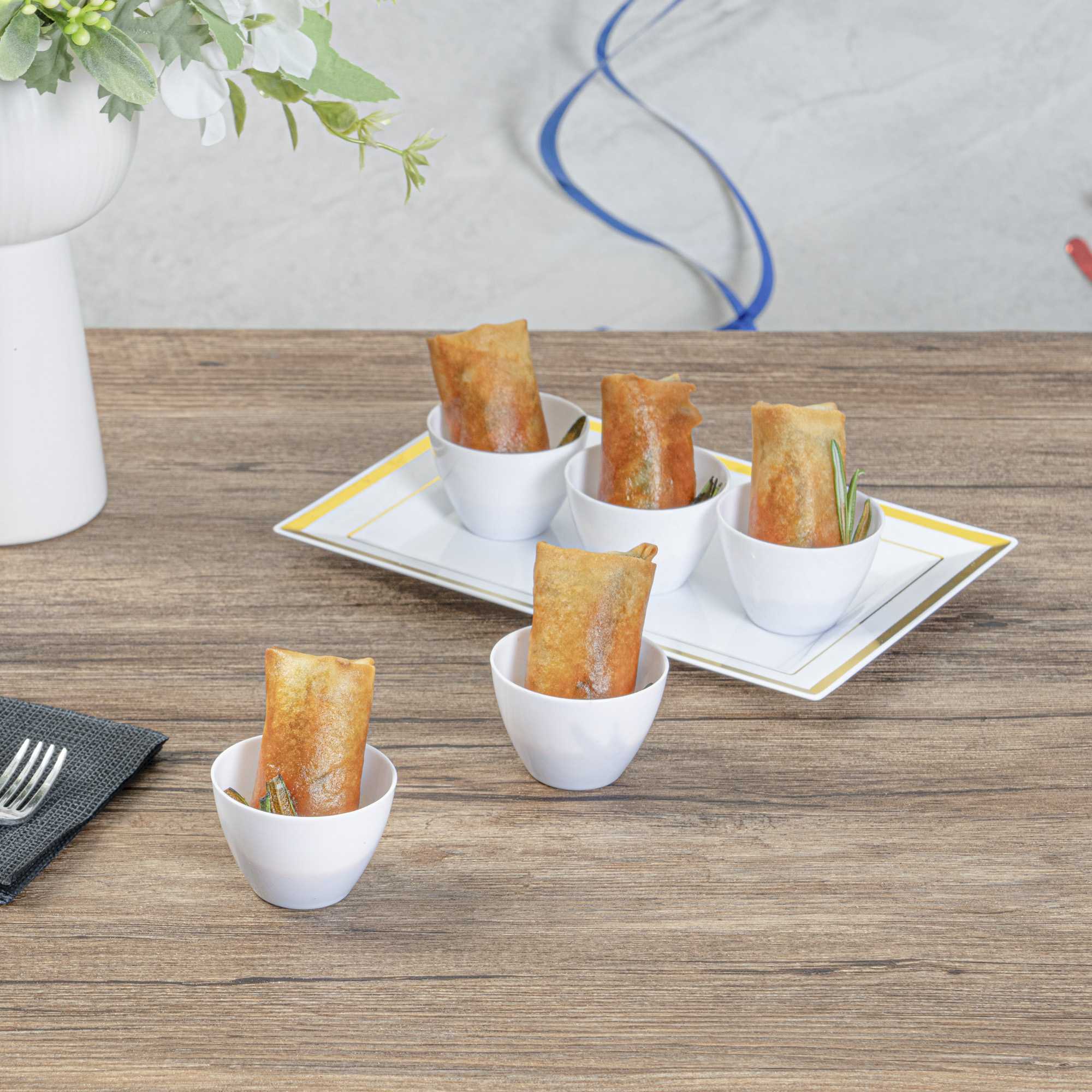Mini Serve 2 oz Round White Plastic Mini Tasting Bowl - 2" x 2" x 1 1/2" - 100 count box