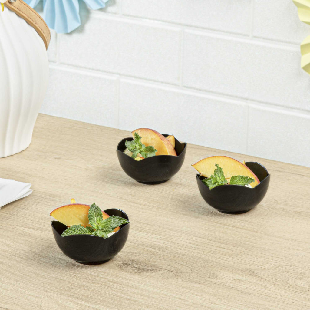Mini Serve 2 oz Round Black Plastic Le Fleur Cup - 2 1/4" x 1 1/2" x 1 1/4" - 100 count box