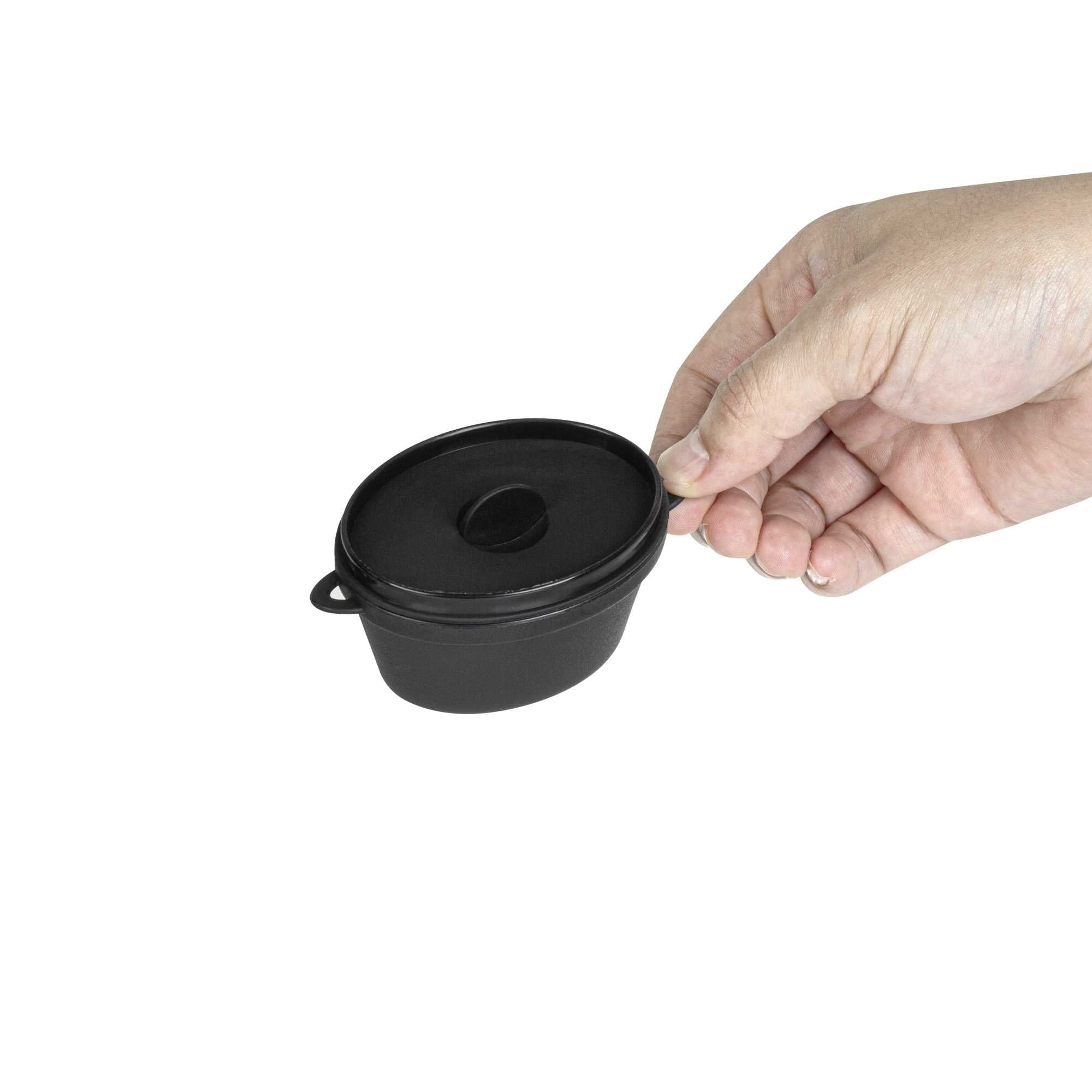 Mini Serve 3 oz Oval Black Plastic Mini Kettle Dish - 3" x 2 1/4" x 1 1/2" - 100 count box
