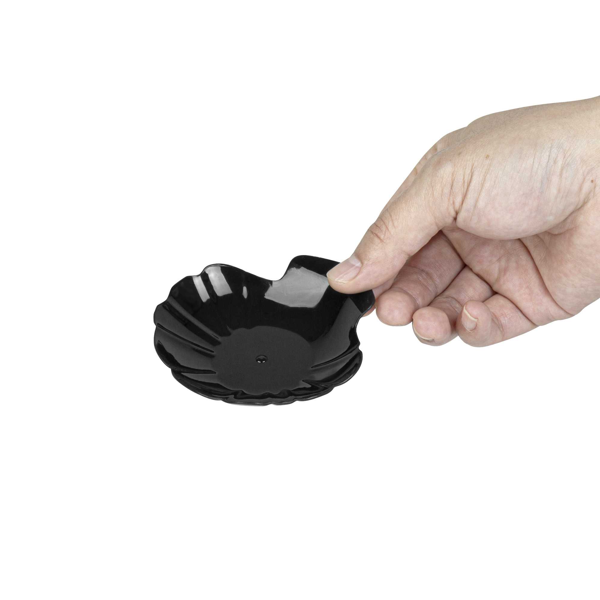 Mini Serve Black Plastic Shell Plate - 3 1/4" x 3 1/4" x 1/2" - 25 count box