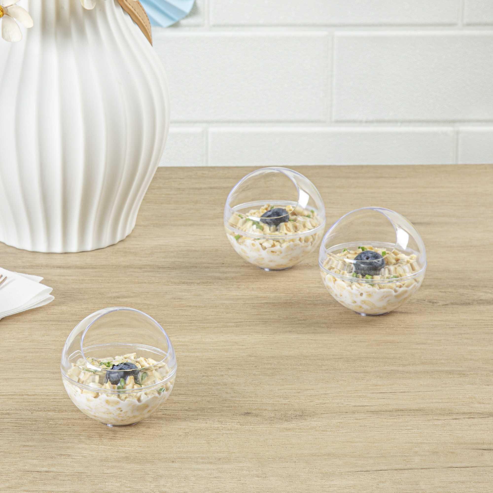 Mini Serve 3 oz Round Clear Plastic Balloon Bowl - 2 1/2" x 2 1/2" x 2 1/2" - 10 count box