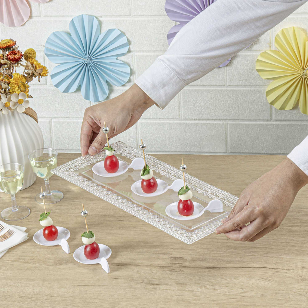 Mini Serve Fish White Plastic Tasting Plate - 3 3/4" x 2 1/2" x 1" - 100 count box
