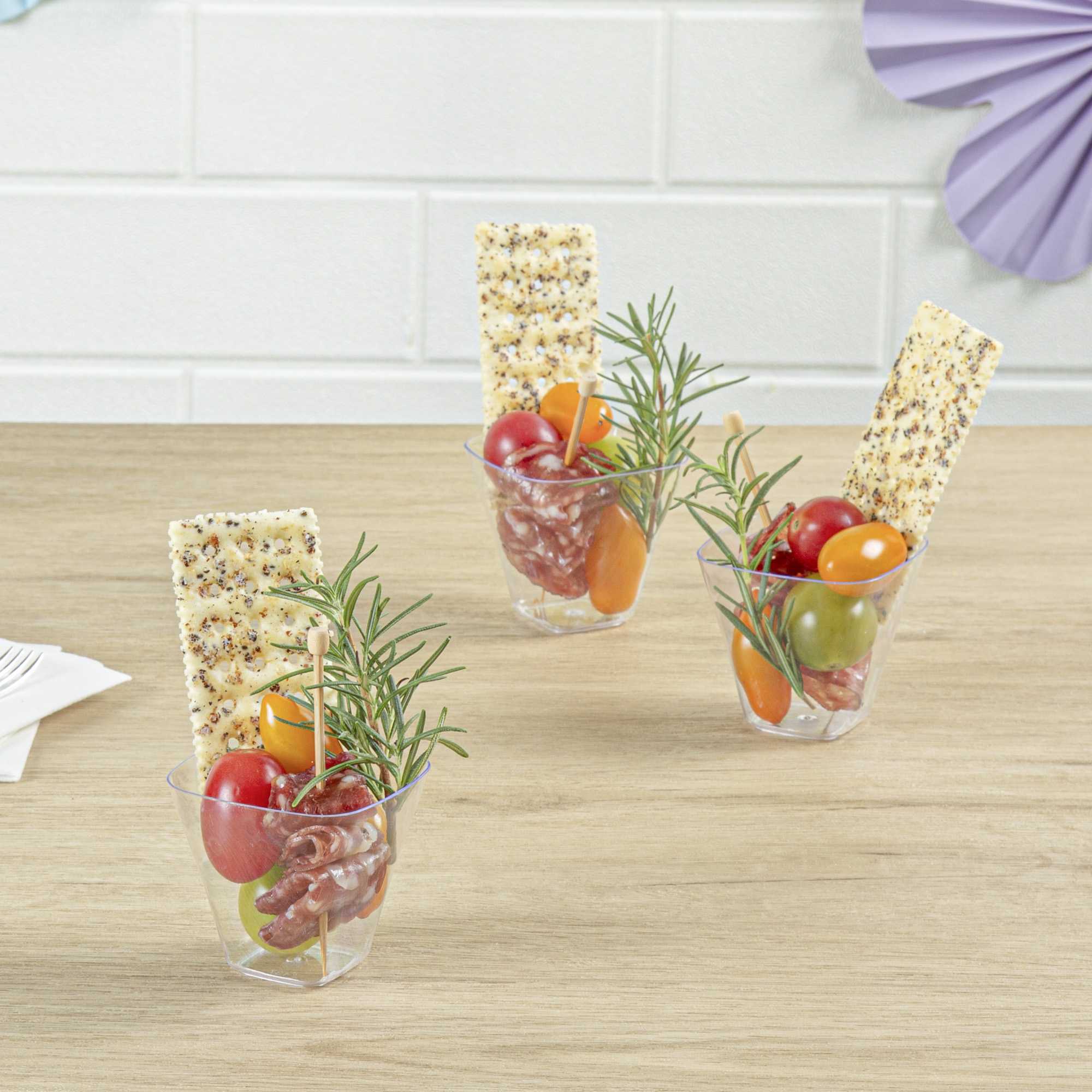 Mini Serve 4 oz Square Clear Plastic Bellissima Tasting Cup - 2 1/2" x 2 1/2" x 2 1/4" - 100 count box