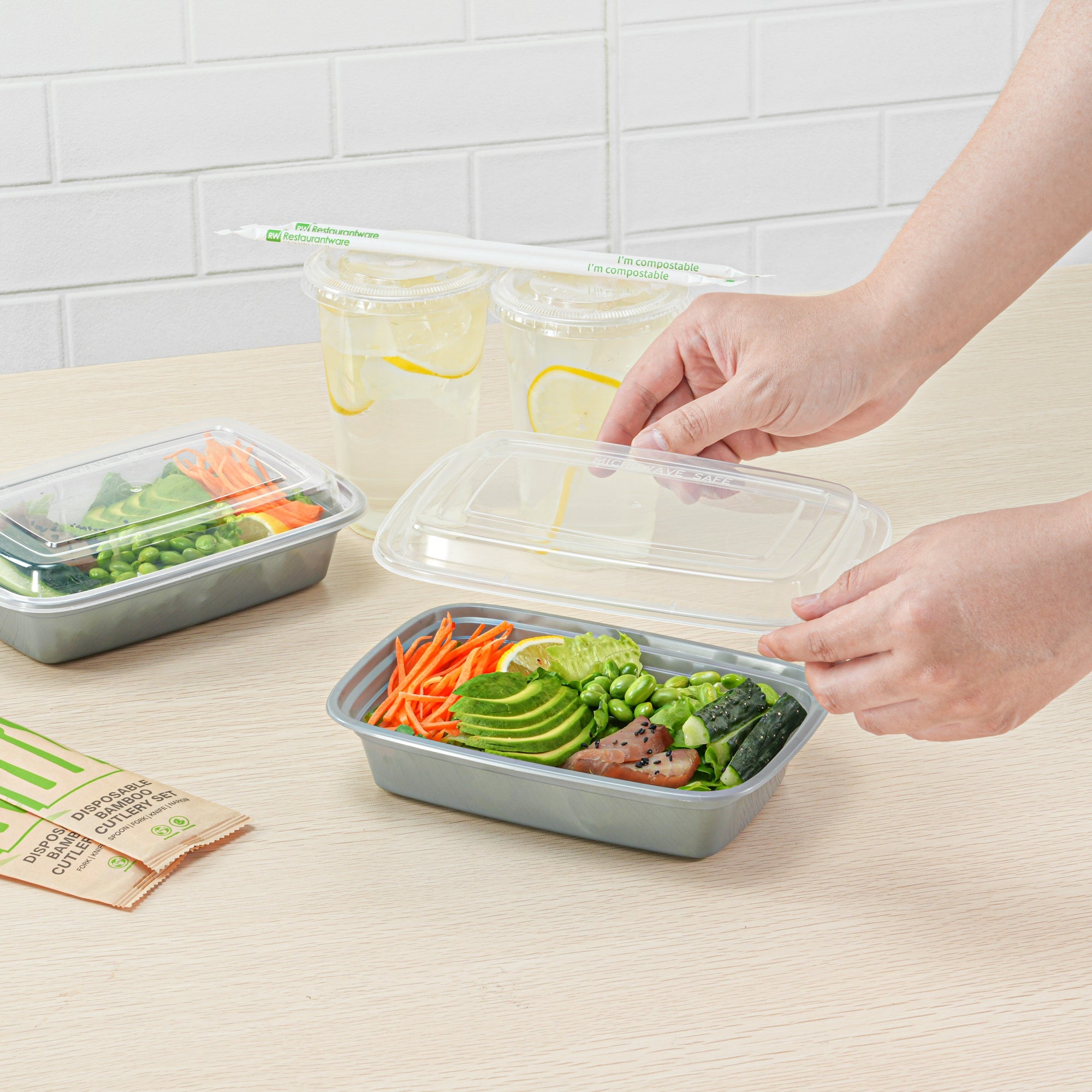 Asporto 24 oz Rectangle Silver Plastic To Go Box - with Clear Lid, Microwavable - 8" x 5 1/4" x 1 3/4" - 100 count box