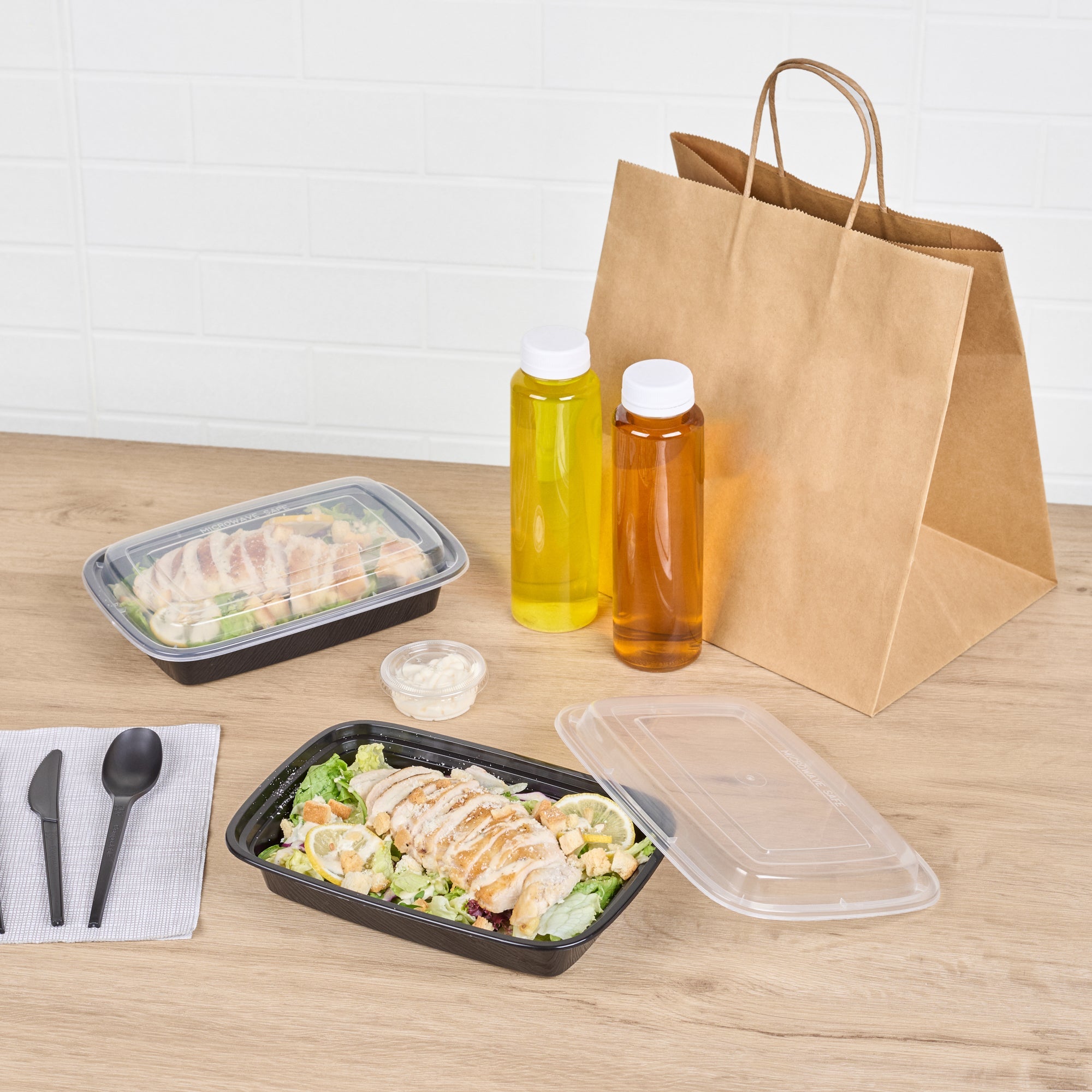 Asporto 28 oz Rectangle Black Plastic To Go Box - with Clear Lid, Microwavable - 8 3/4" x 6" x 1 1/2" - 50 count box