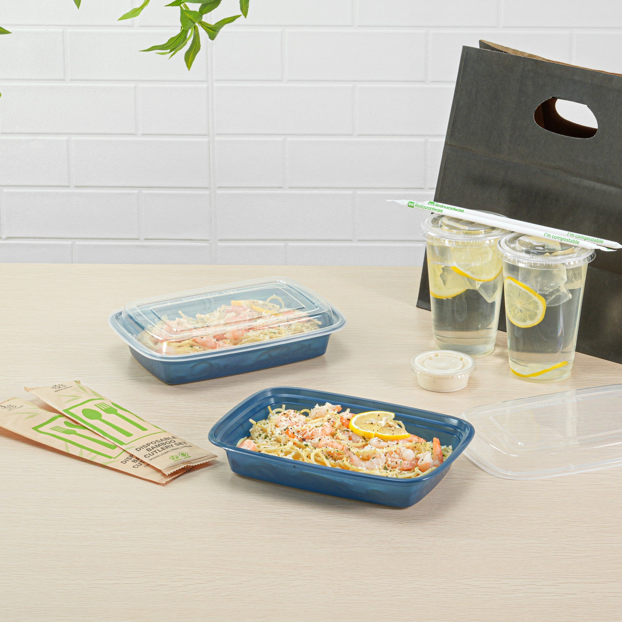 Asporto 28 oz Rectangle Midnight Blue Plastic To Go Box - with Clear Lid, Microwavable - 8 3/4" x 6" x 1 1/2" - 100 count box