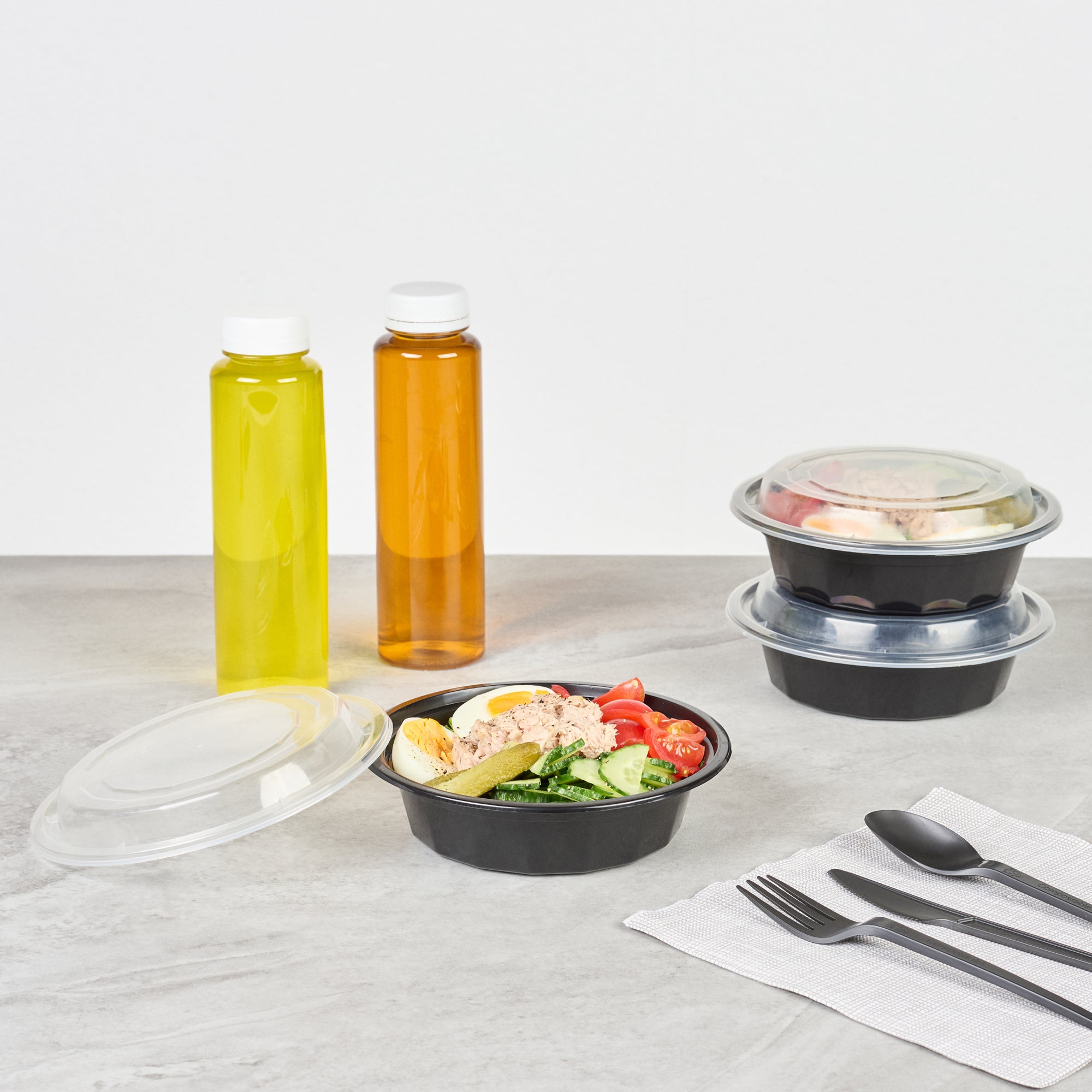 Asporto 16 oz Round Black Plastic To Go Box - with Clear Lid, Microwavable - 6 1/4" x 6 1/4" x 1 3/4" - 100 count box