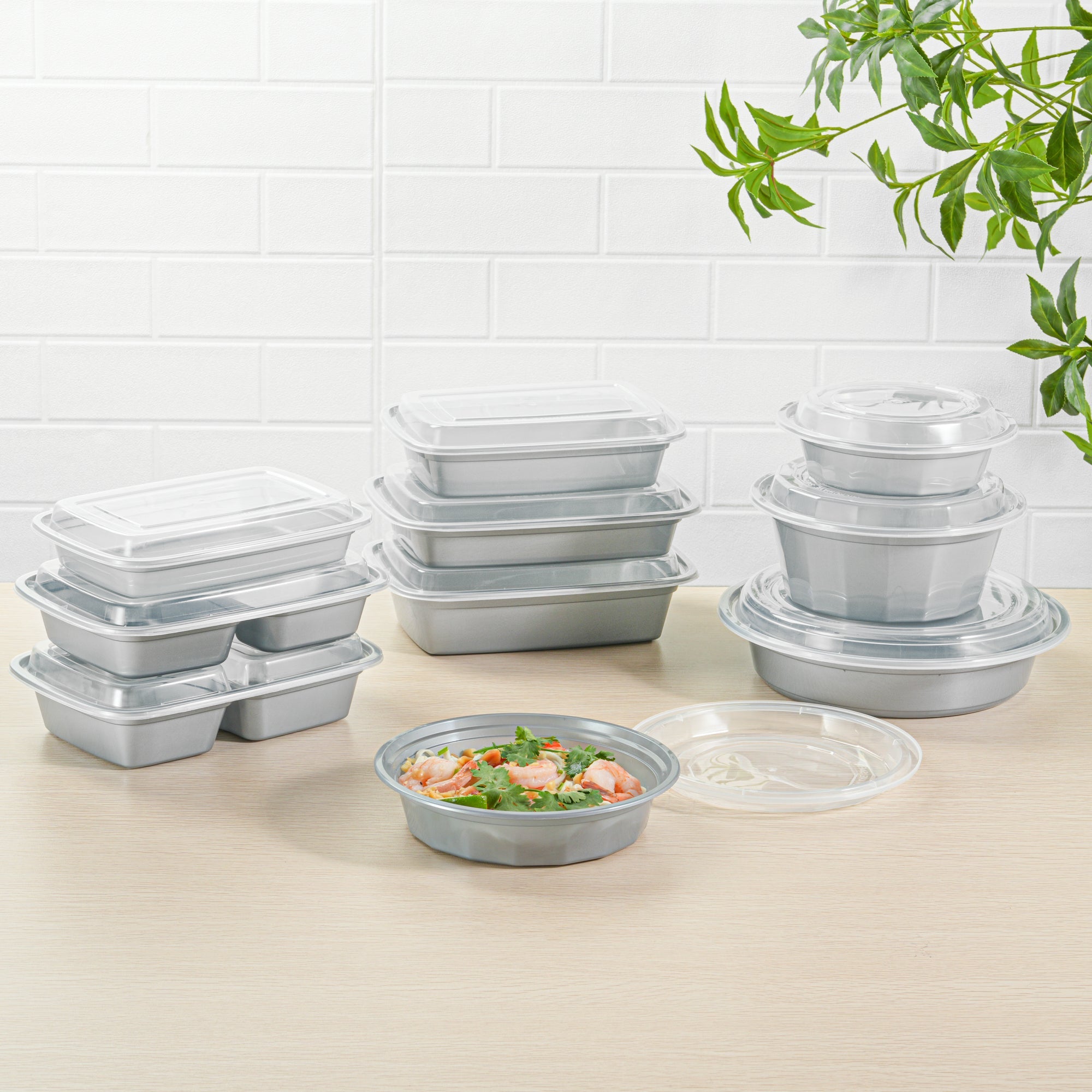 Asporto 24 oz Round Silver Plastic To Go Box - with Clear Lid, Microwavable - 7 1/4" x 7 1/4" x 1 1/2" - 100 count box
