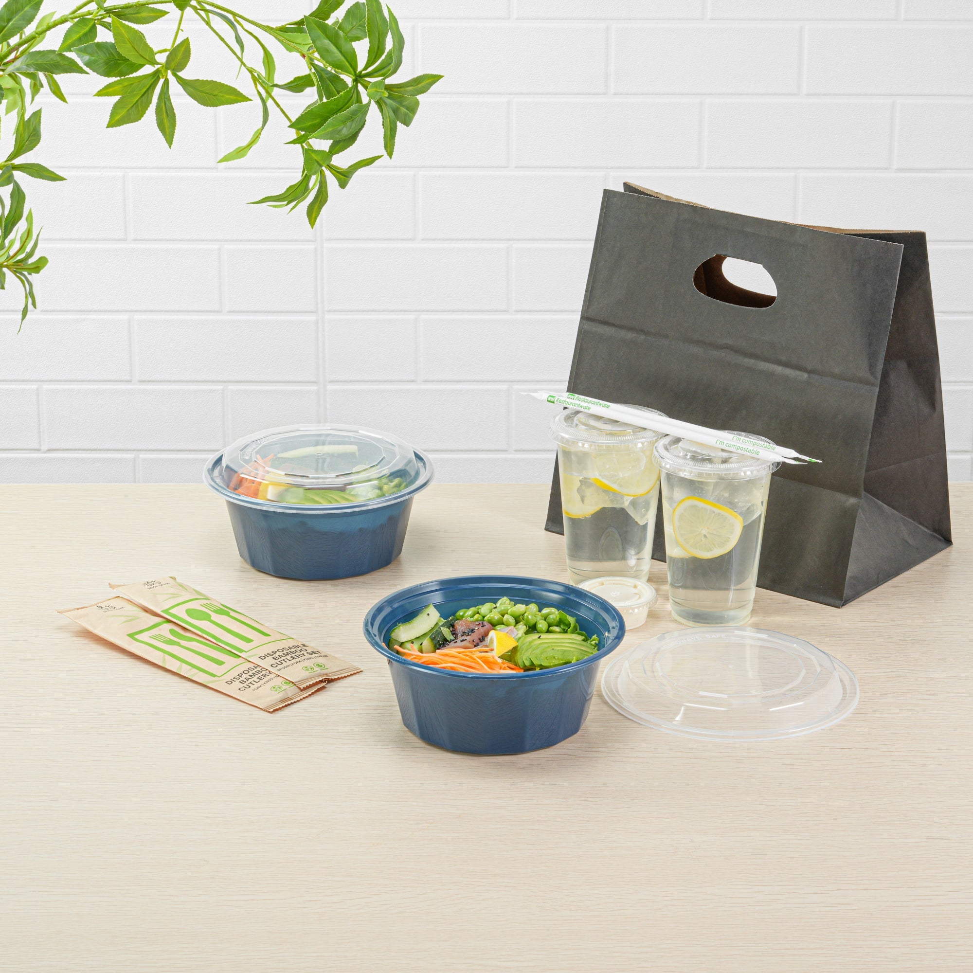 Asporto 32 oz Round Midnight Blue Plastic To Go Box - with Clear Lid, Microwavable - 7 1/4" x 7 1/4" x 3" - 100 count box