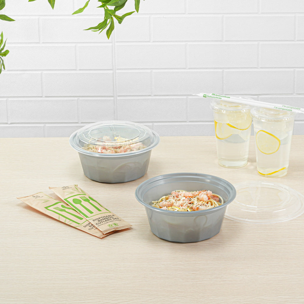 Asporto 32 oz Round Silver Plastic To Go Box - with Clear Lid, Microwavable - 7 1/4" x 7 1/4" x 3" - 100 count box