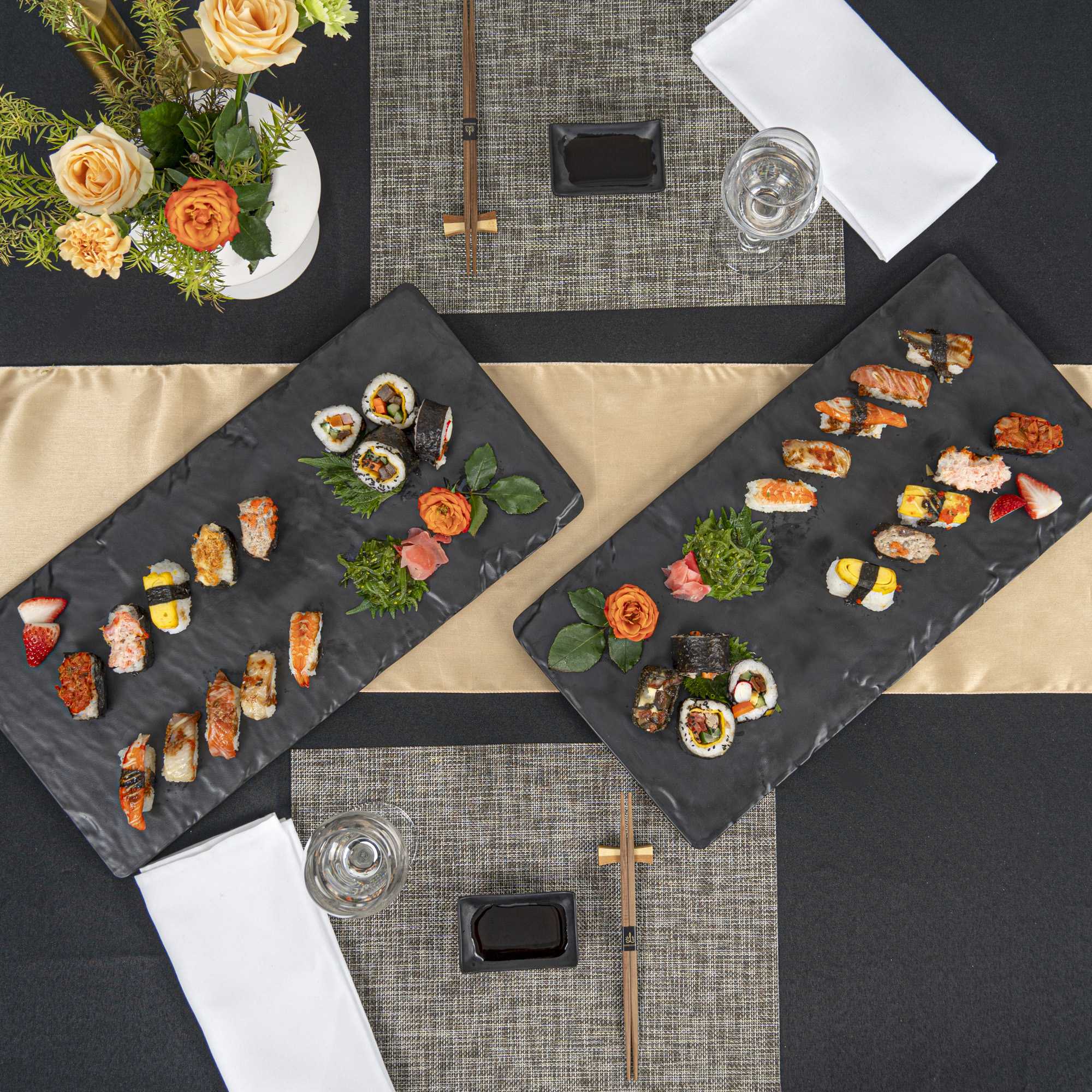 Voga Rectangle Black Melamine Plate - Japonais, Slate - 10" x 20" x 3/4" - 4 count box