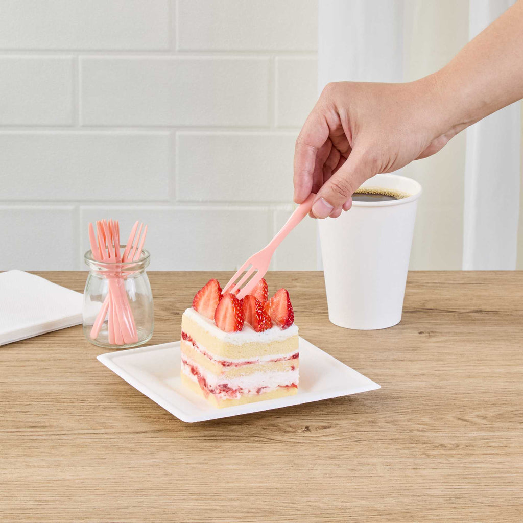 Coppetta Coral Plastic Cake Fork with Knife Edge - 4" x 3/4" - 100 count box