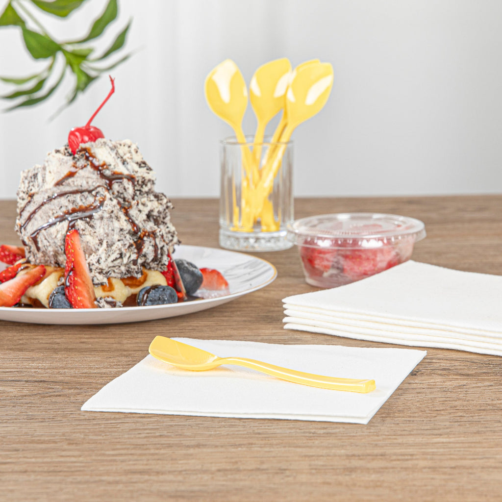Coppetta Baby Yellow Plastic Petal Spoon - 4 1/2" x 1" - 500 count box