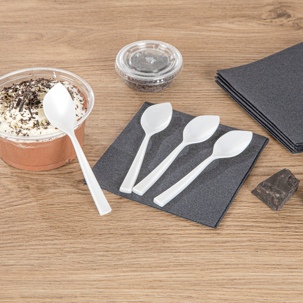Coppetta Pearl White Plastic Petal Spoon - 4 1/2" x 1" - 100 count box