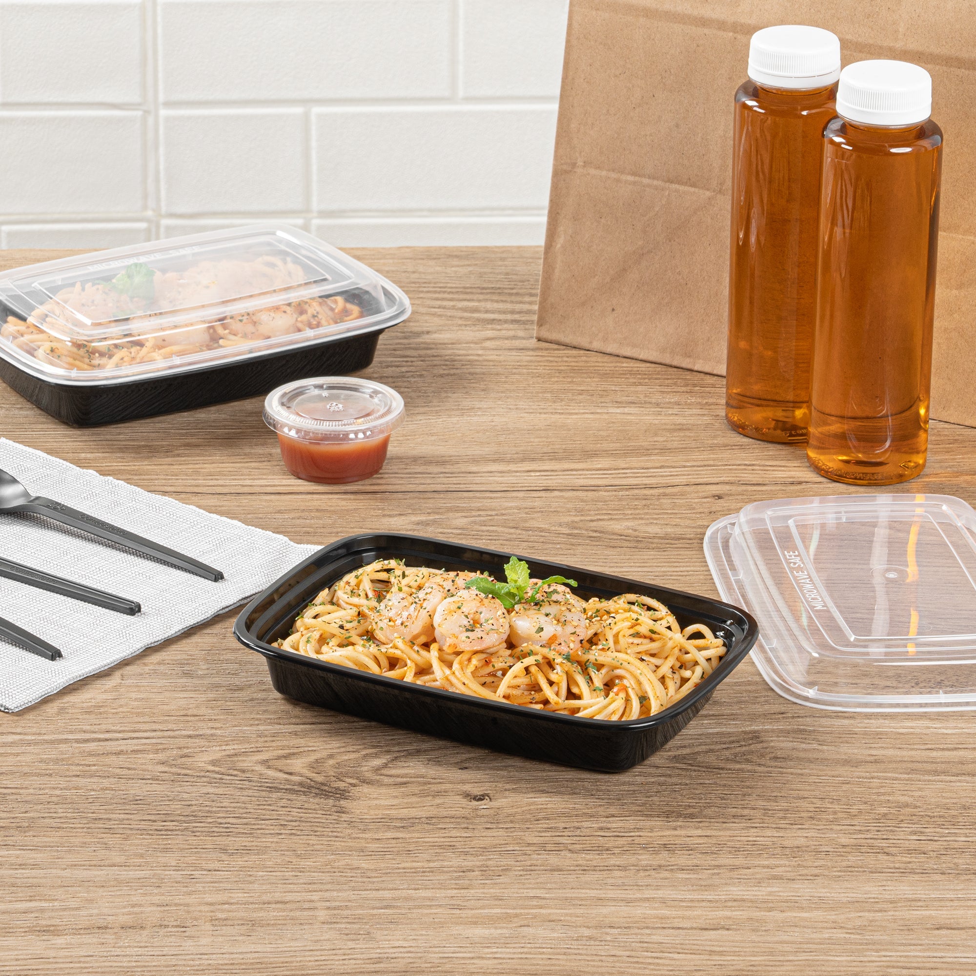 Asporto 16 oz Rectangle Black Plastic To Go Box - with Clear Lid, Microwavable - 7 3/4" x 5 1/2" x 1 1/2" - 100 count box