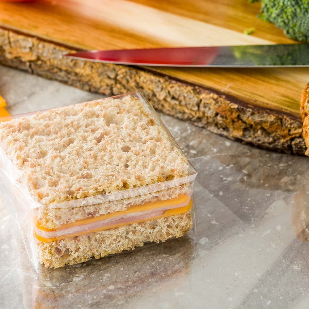 Chef 101 Clear Plastic Sandwich Wrap - High Clarity - 7" x 7" - 100 count box