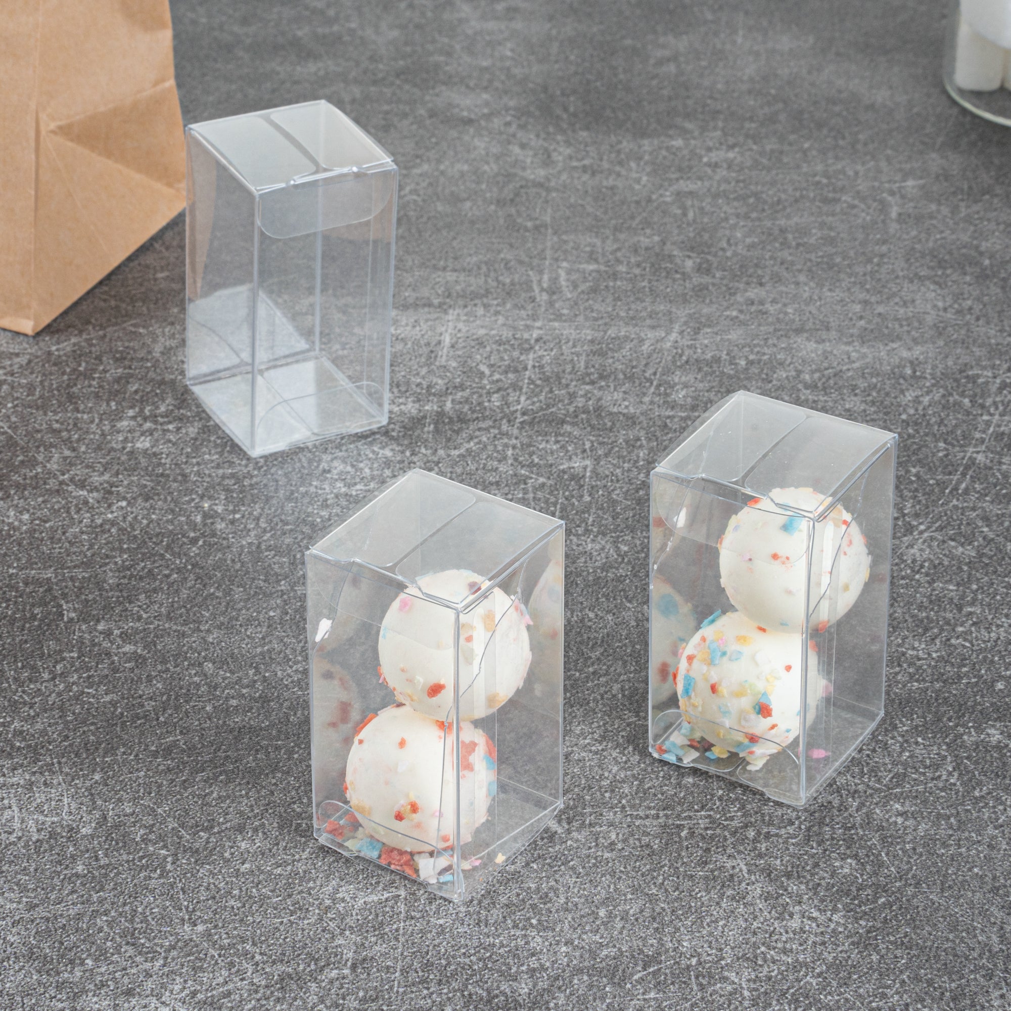Sweet Vision Clear Plastic Candy Box - Tuck Top, with Sleeve - 1 1/2" x 1 1/2" x 2 3/4" - 100 count box