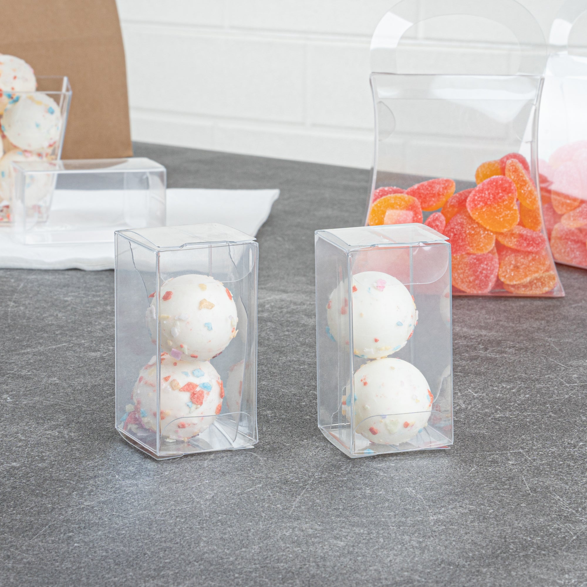Sweet Vision Clear Plastic Candy Box - Tuck Top, with Sleeve - 1 1/2" x 1 1/2" x 2 3/4" - 100 count box
