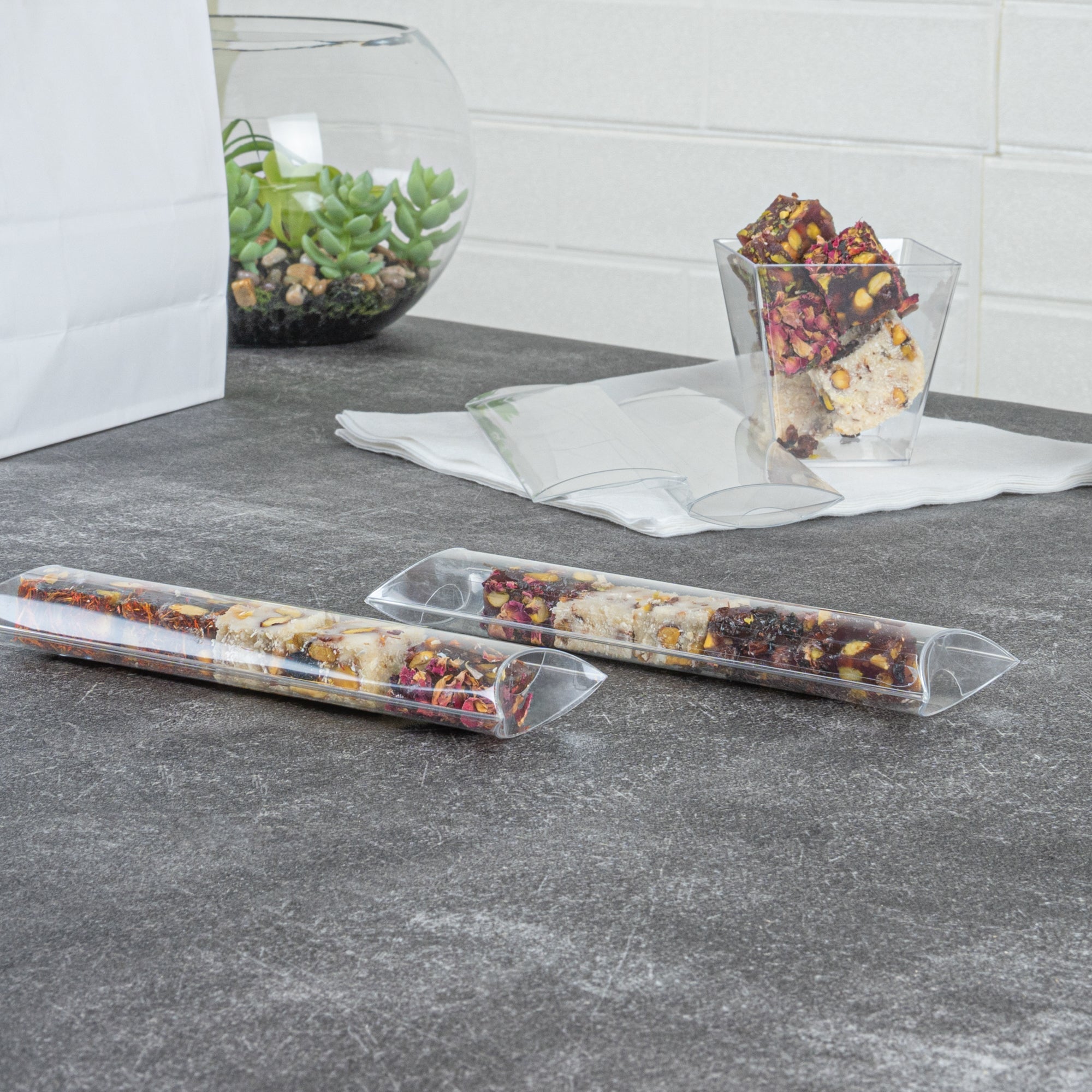 Sweet Vision Pillow Clear Plastic Gift Box - 7" x 2" x 3/4" - 100 count box