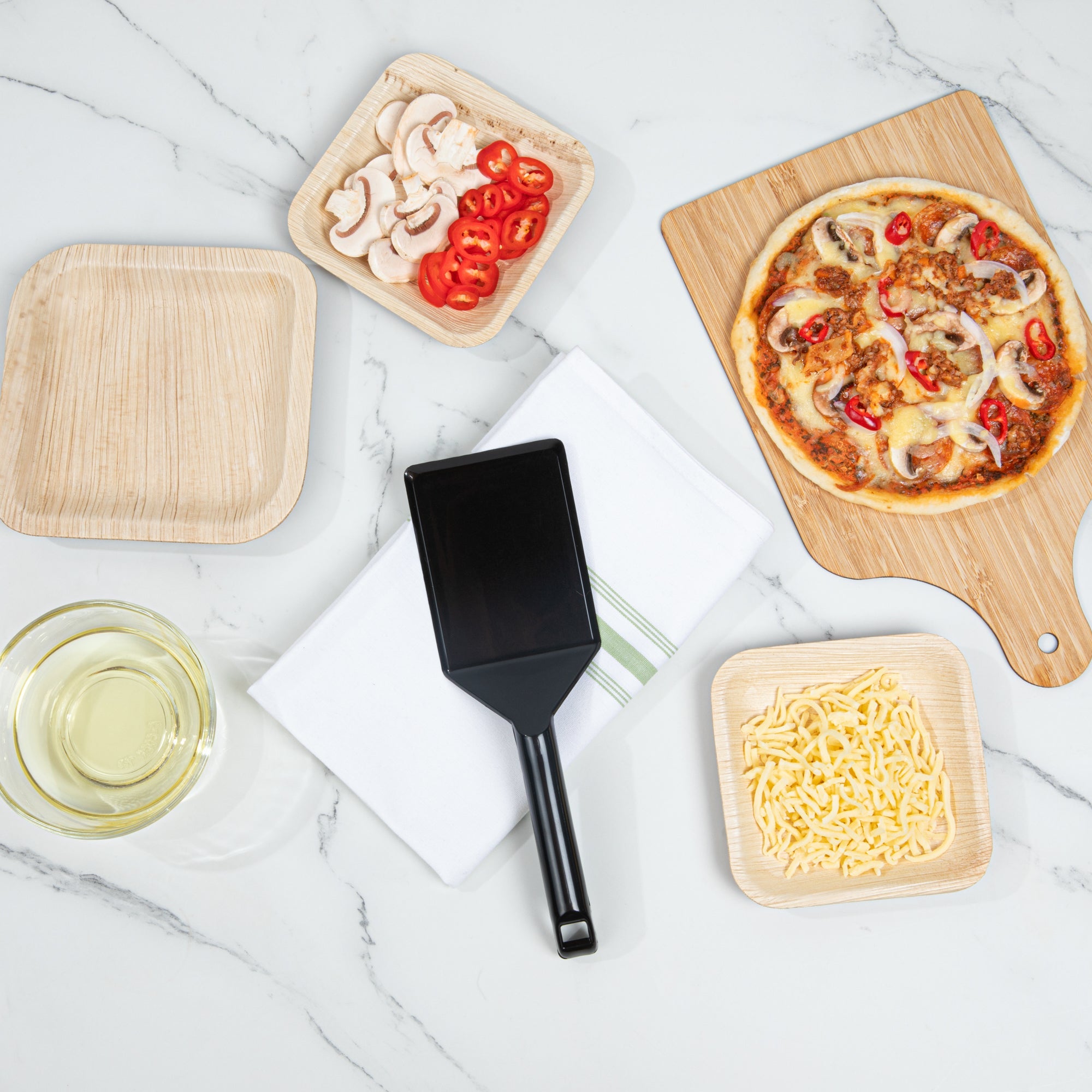 Cater Tek Black Plastic Serving Spatula - Recyclable - 10" - 10 count box