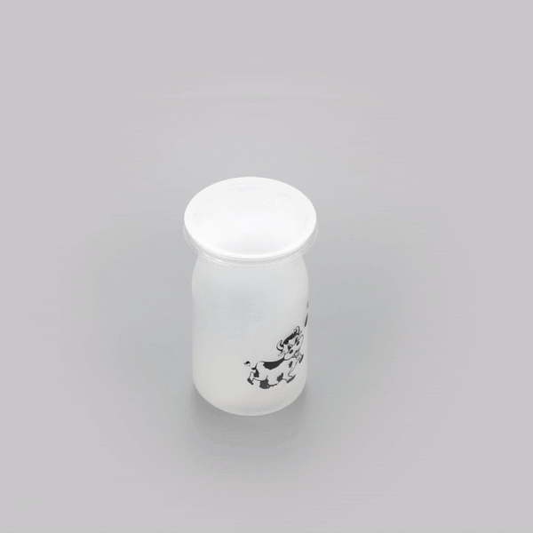 Mini Serve 5 oz Clear Plastic Happy Cow Yogurt Cup - with Lid - 2 1/4" x 2 1/4" x 3 1/2" - 100 count box