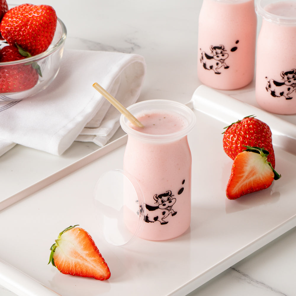 Mini Serve 5 oz Clear Plastic Happy Cow Yogurt Cup - with Lid - 2 1/4" x 2 1/4" x 3 1/2" - 100 count box