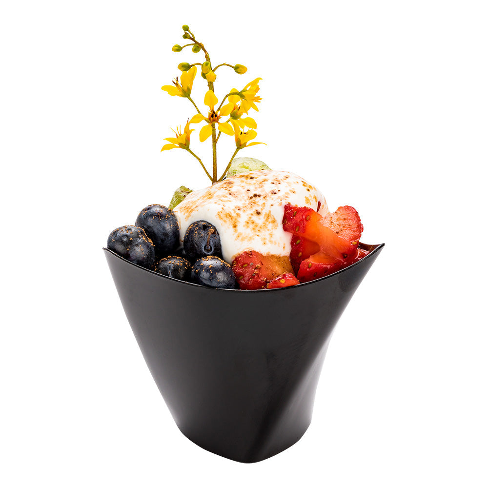 Mini Serve 4 oz Black Plastic Mini Crescendo Cup - 3" x 3" x 2 3/4" - 100 count box