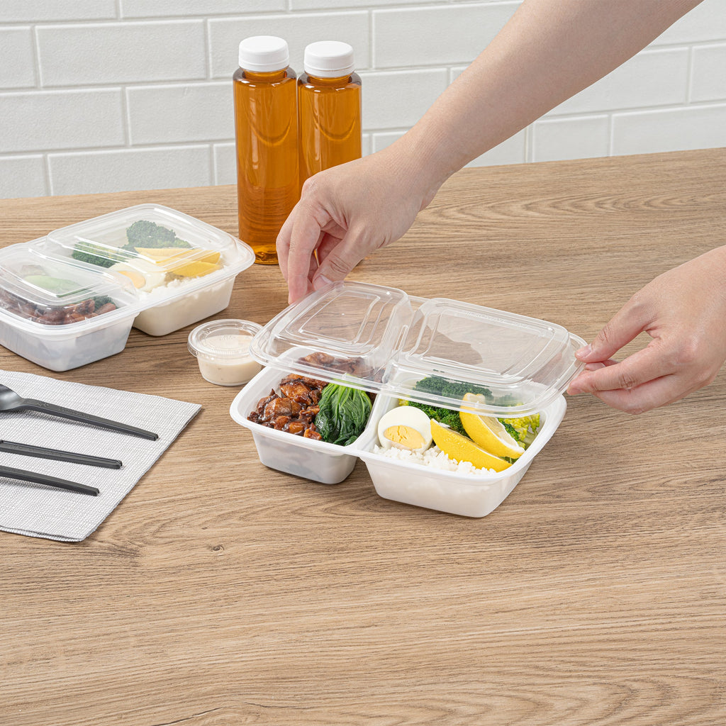Asporto 32 oz White Plastic 2 Compartment Food Container - with Clear Lid, Microwavable - 8 3/4" x 6" x 2" - 50 count box