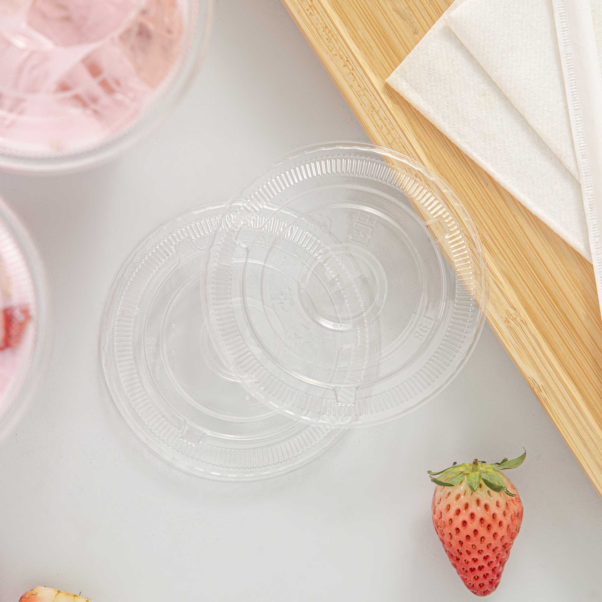 Visage Clear Plastic Flat Straw Lid - Fits 16, 20 and 24 oz - 1000 count box