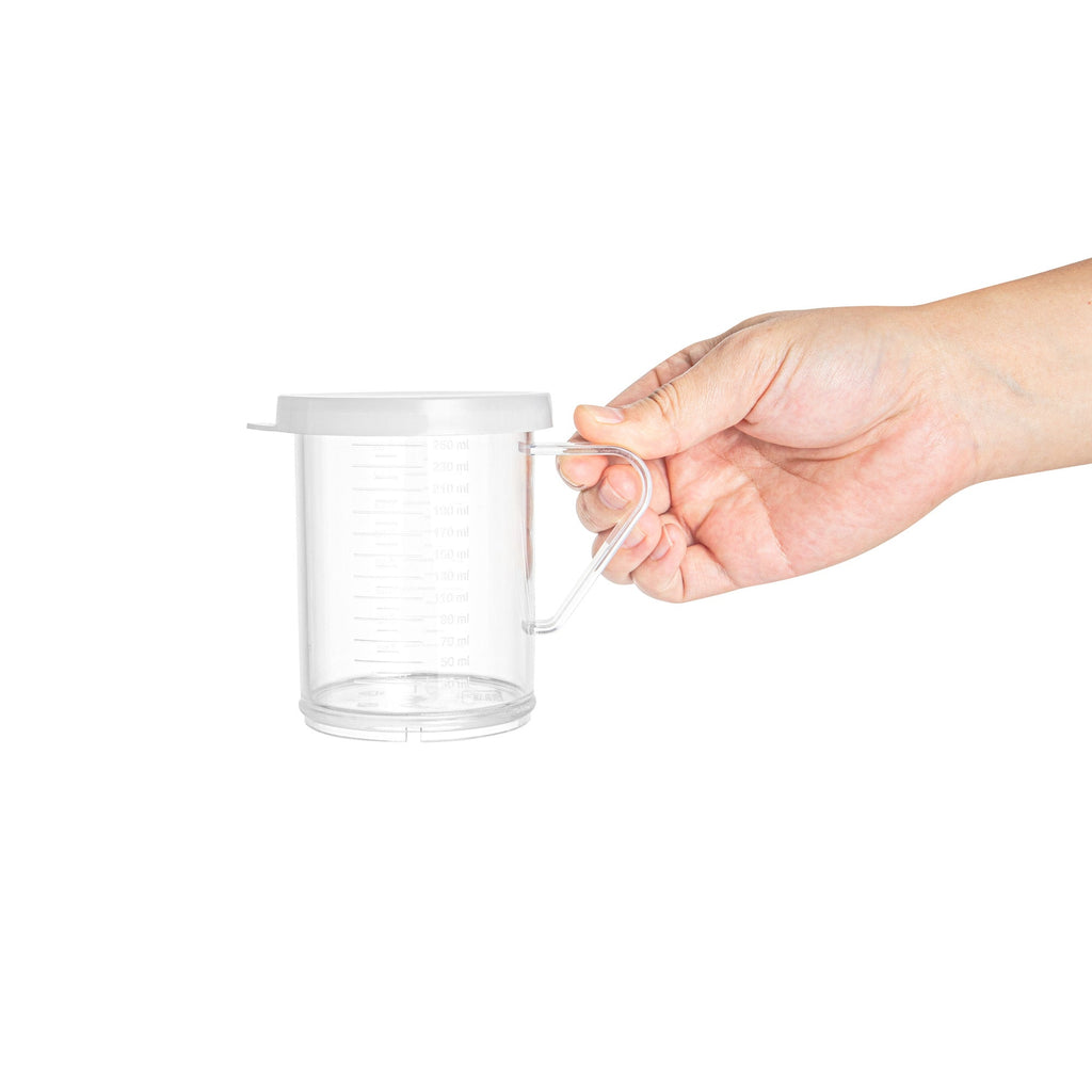 Chef 101 10 oz Clear Polycarbonate Dredge Spice Shaker - with White Solid Lid - 4 3/4" x 3 1/4" x 4" - 1 count box