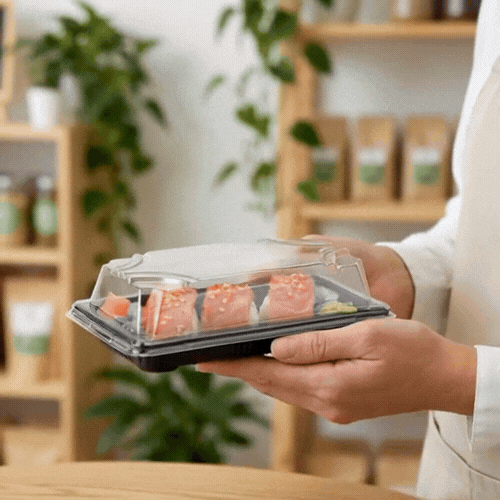 Roku Rectangle Black Plastic Small Take Out Sushi Tray - with Clear Lid - 5 1/2" x 3" x 2" - 100 count box