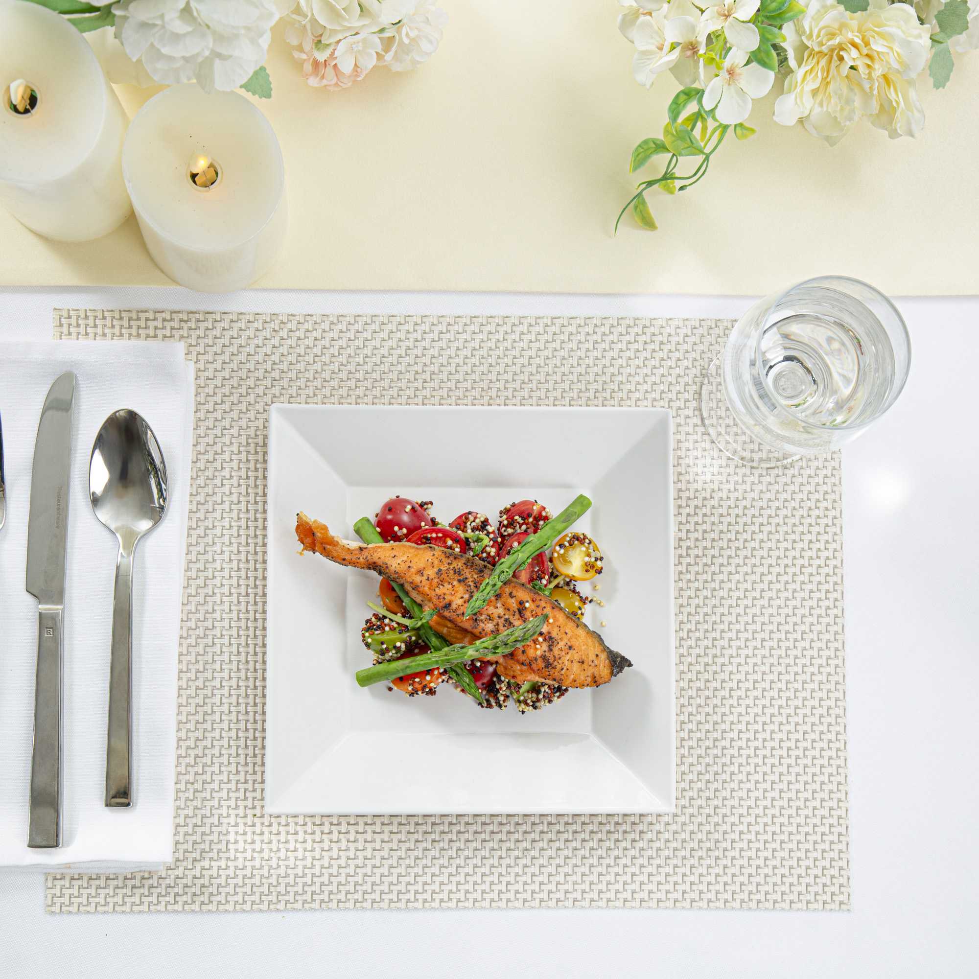 Voga Square White Melamine Medium Plate - Classic - 8" x 8" x 1" - 4 count box