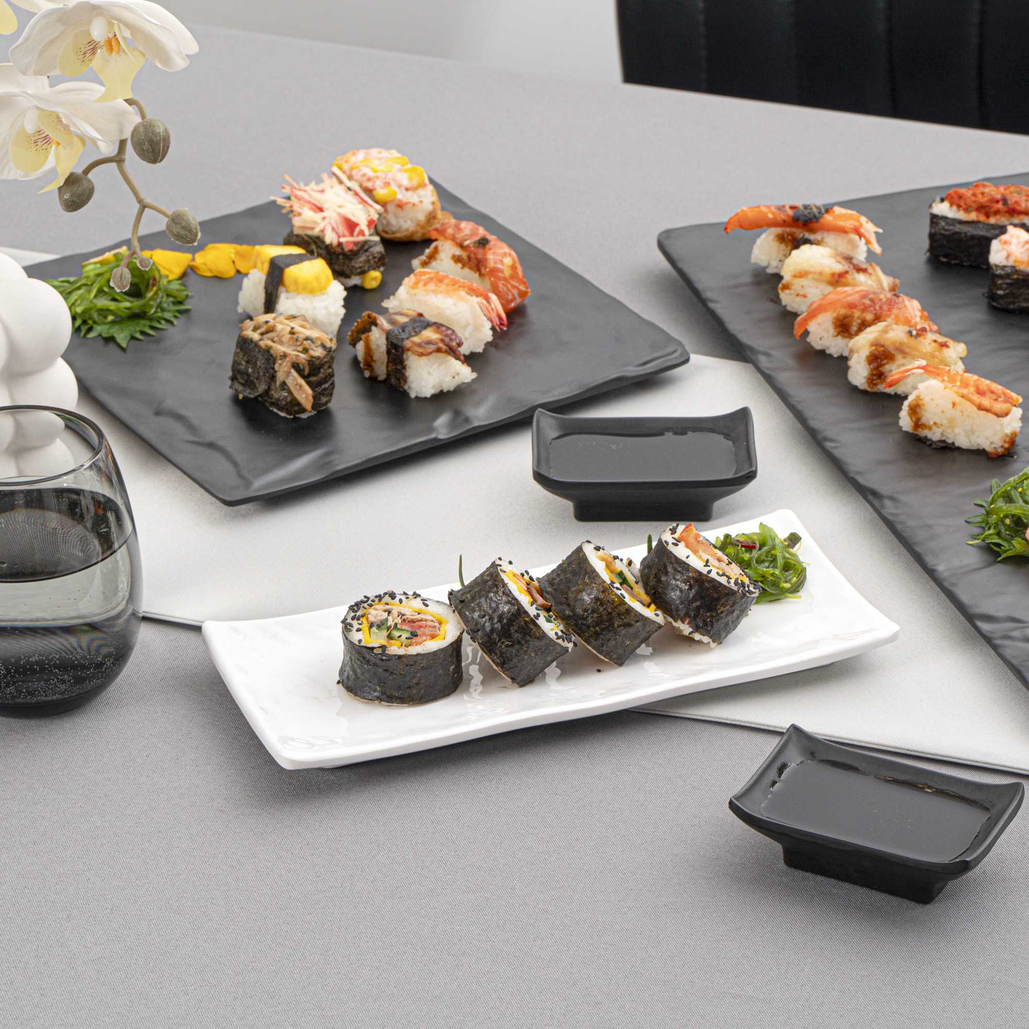 Voga Rectangle White Melamine Plate - Japonais - 10 1/2" x 4 1/2" x 1" - 2 count box