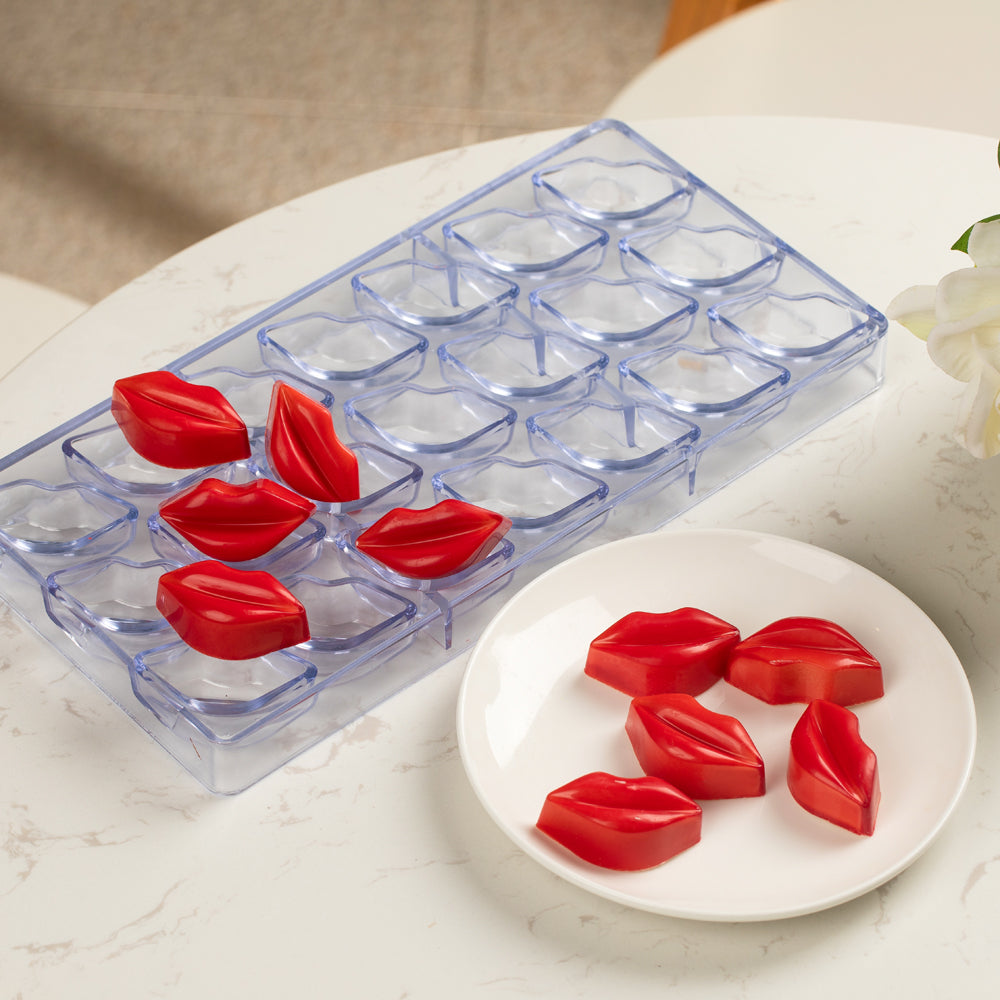 Pastry Tek Polycarbonate Sexy Lips Candy / Chocolate Mold - 21-Compartment - 1 count box