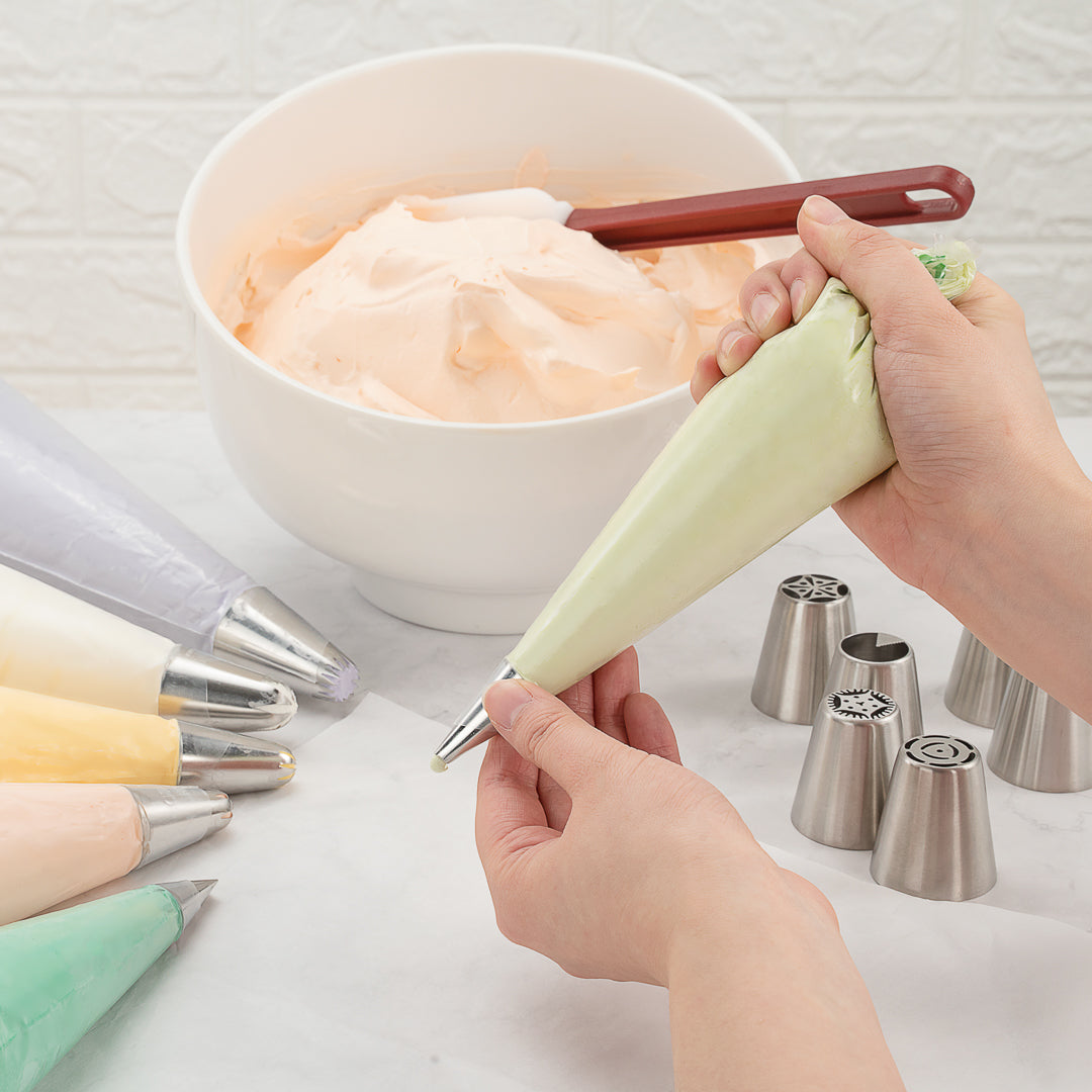 Pastry Tek Clear Plastic Easy Grip Pastry Piping Bag - Recyclable - 12 1/4" x 6" - 100 count box