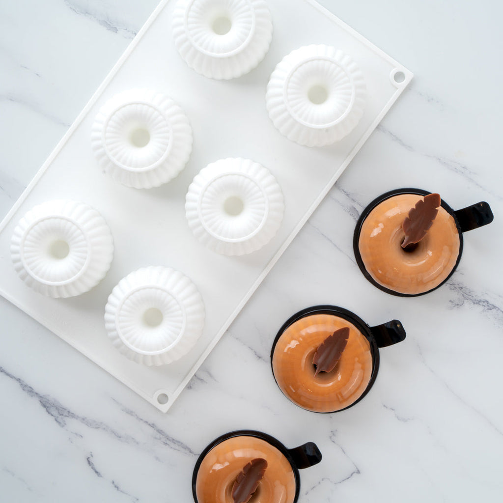 Pastry Tek Silicone Ridged Donut - 6-Compartment - 10 count box