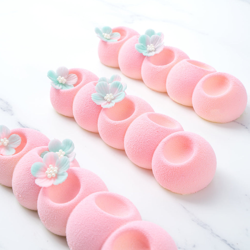 Pastry Tek Silicone Flower Strip Baking Mold - 6-Compartment - 10 count box