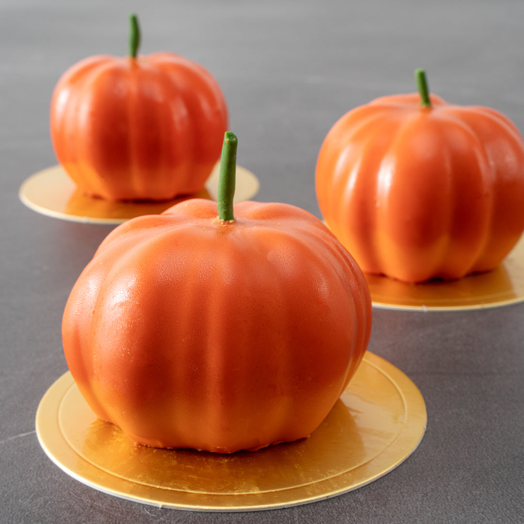 Pastry Tek Silicone Pumpkin Baking Mold - 6-Compartment - 10 count box