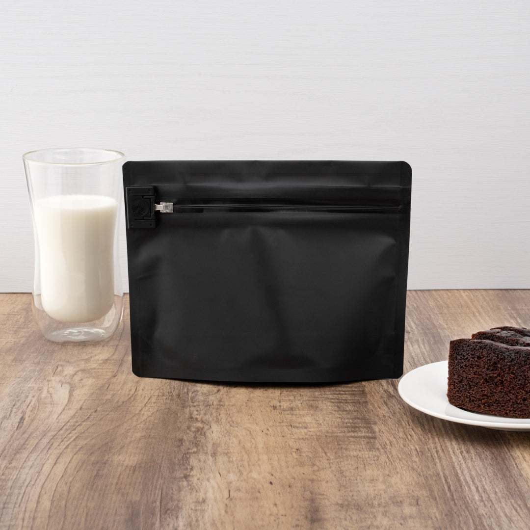 High Level Black Plastic Locking Pouch - Child-Resistant - 8" x 2 1/4" x 6" - 100 count box