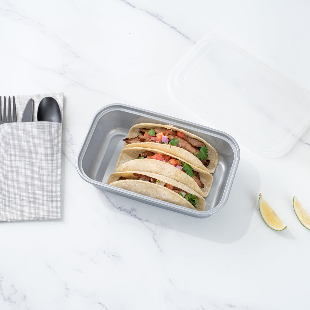 Futura 34 oz Silver Plastic Heavy Duty Container - with Frosted Lid, Microwavable, Inserts Available - 8 1/4" x 5" x 2 1/2" - 100 count box