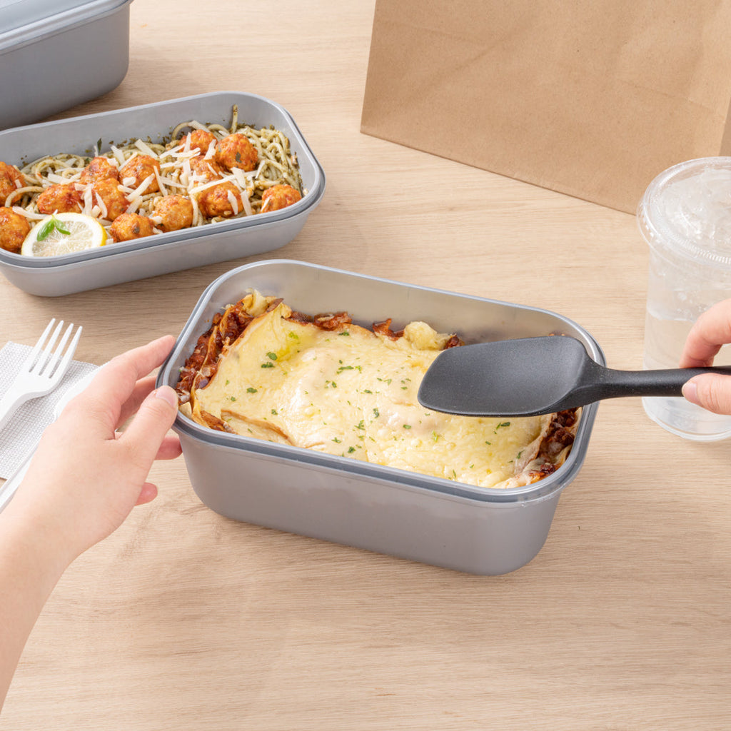 Futura 68 oz Matte Gray Plastic Tamper-Evident Take Out Container - with Lid, Microwavable - 8 3/4" x 6" x 3 3/4" - 100 count box