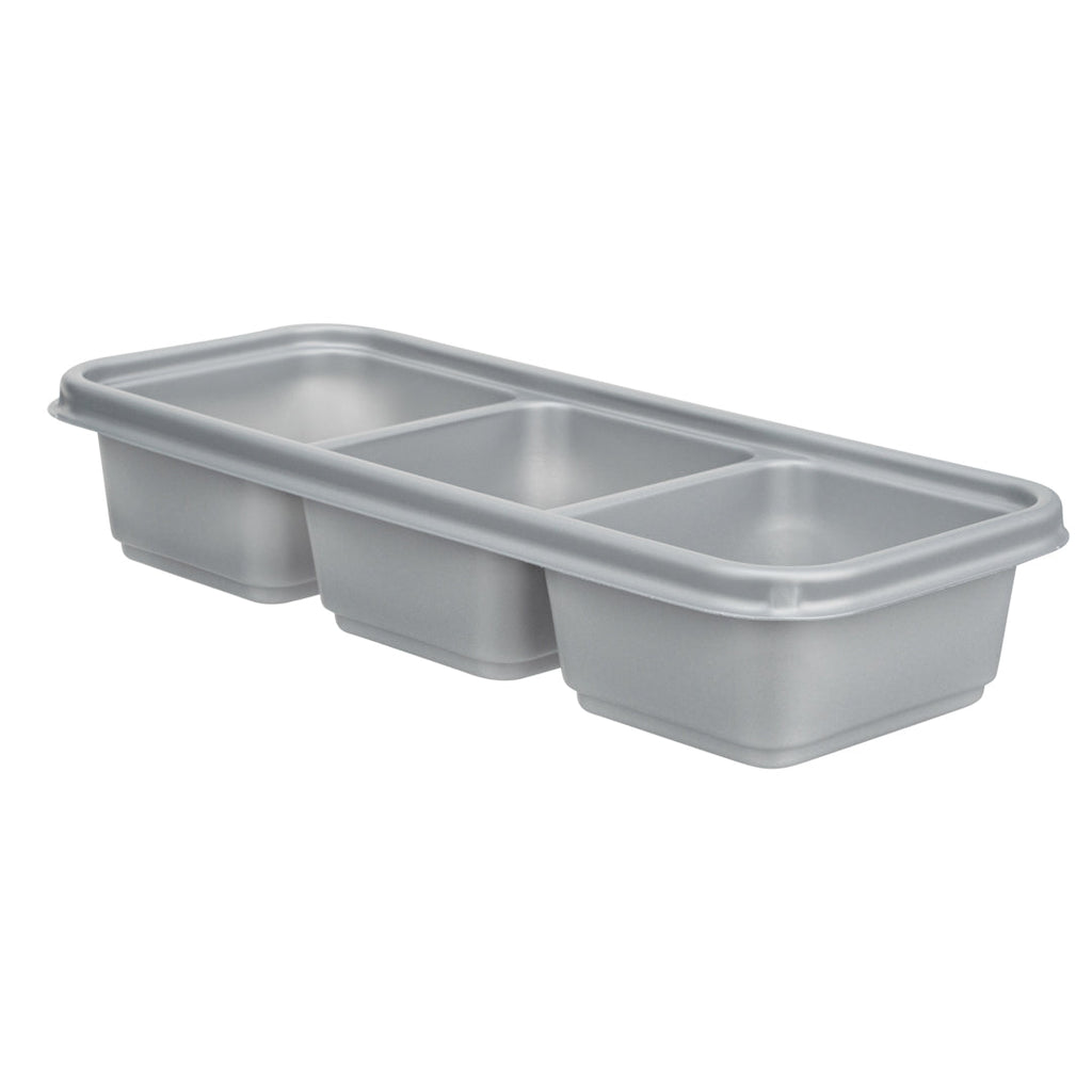 Futura 20 oz Silver Plastic 3-Compartment Catering Container - with Clear Lid, Microwavable - 8 3/4" x 3 3/4" x 1 3/4" - 100 count box