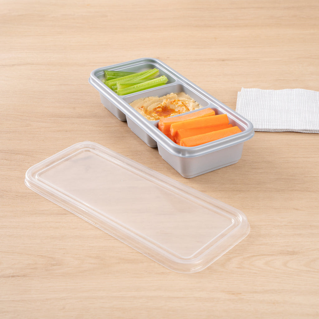 Futura 20 oz Silver Plastic 3-Compartment Catering Container - with Clear Lid, Microwavable - 8 3/4" x 3 3/4" x 1 3/4" - 100 count box