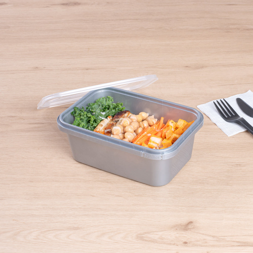 Futura 35 oz Silver Plastic Tamper-Evident Container - with Clear Lid, Microwavable - 7" x 4 3/4" x 2 3/4" - 100 count box